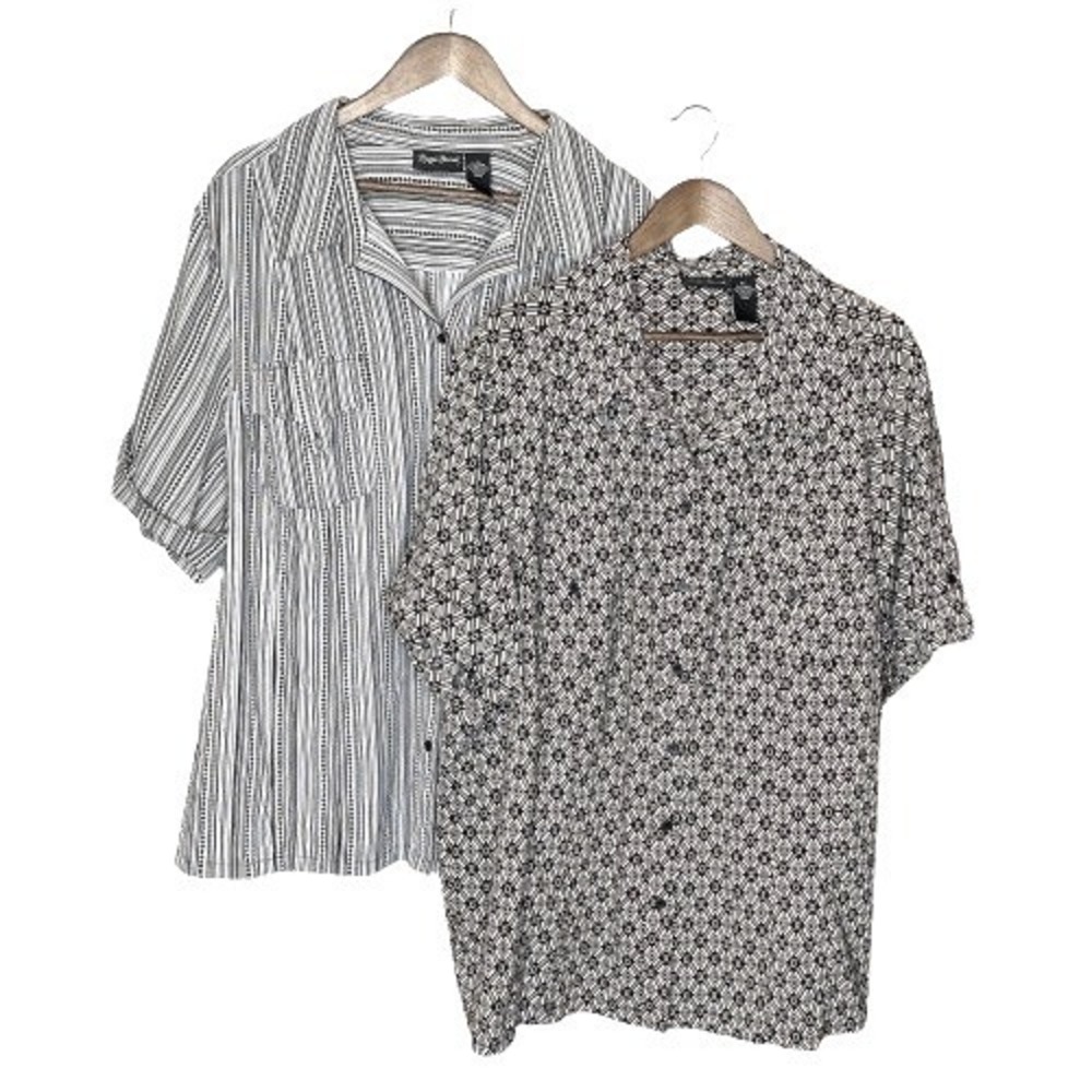 Maggie Barnes Womens Lot of 2 Button Up Blouse Tops 3X Black White Geometric